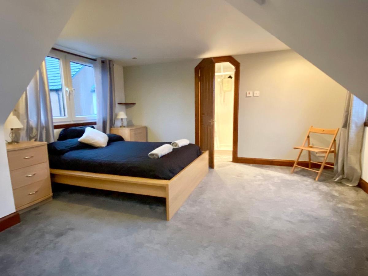 Cosy Cottage With Free Parking Close To Airport エディンバラ エクステリア 写真